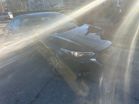 Used 2024 Nissan Sentra SV image 25