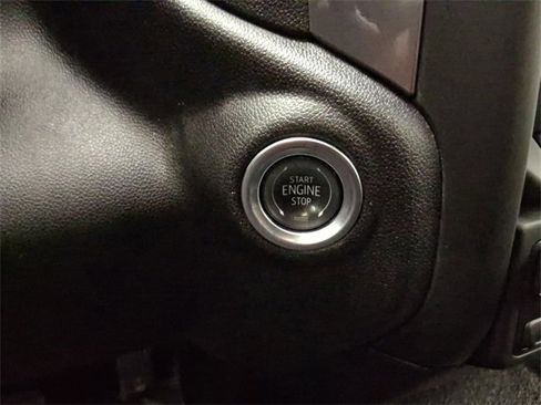 Used 2025 Chevrolet Silverado 2500 W/T w/ WT Convenience Package image 24