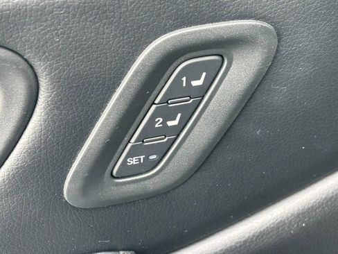 Used 2023 Honda Pilot EX-L image 9