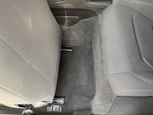 Used 2021 Chevrolet Camaro LT RWD image 26