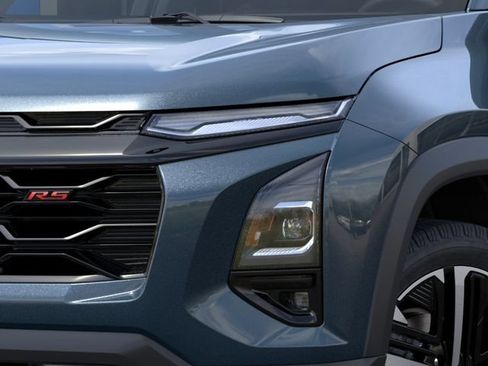 New 2026 Chevrolet Equinox RS w/ Safety and Technology Package AWD/4WD image 10