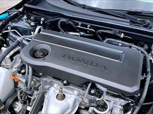 Used 2025 Honda Civic Sport image 34