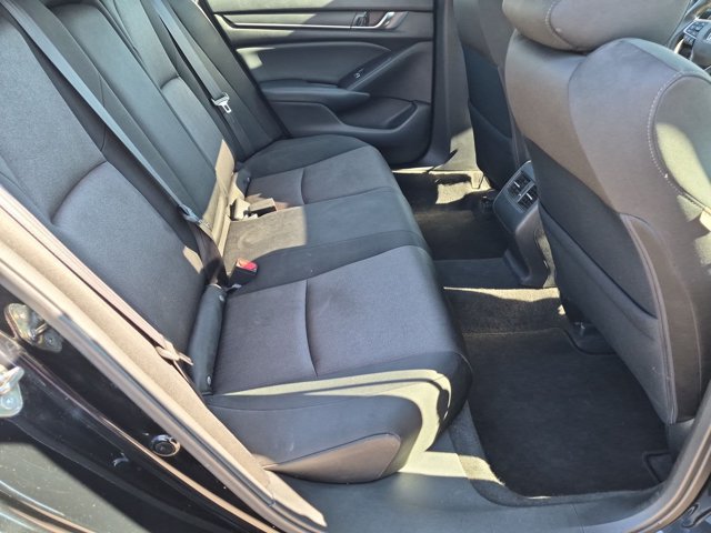 Used 2018 Honda Accord EX image 19