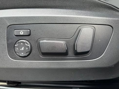 Used 2026 BMW X3 xDrive30i w/ Convenience Package AWD/4WD image 13