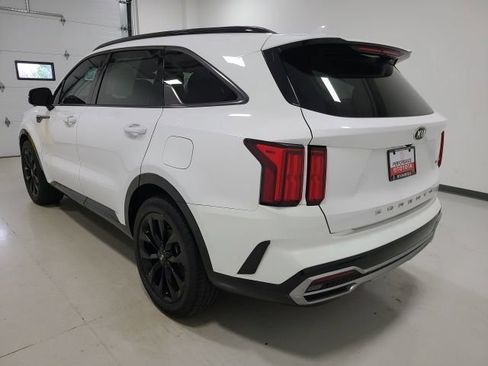 Used 2021 Kia Sorento SX FWD image 12