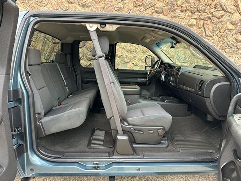 Used 2007 Chevrolet Silverado 2500 LT w/ 2LT Audio Package image 30