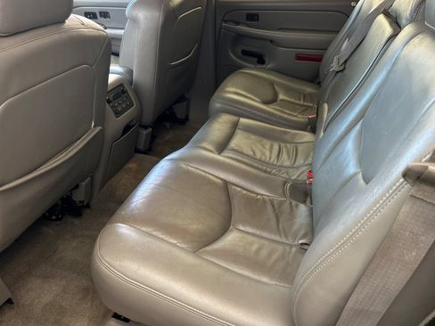 Used 2005 Chevrolet Tahoe LT w/ LT Preferred Equipment Group AWD/4WD image 13