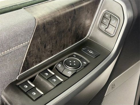 Used 2023 Ford F250 Lariat w/ Sport Appearance Package image 17