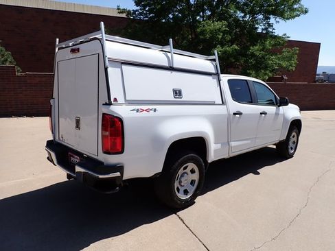 Used 2022 Chevrolet Colorado W/T w/ WT Convenience Package AWD/4WD image 4