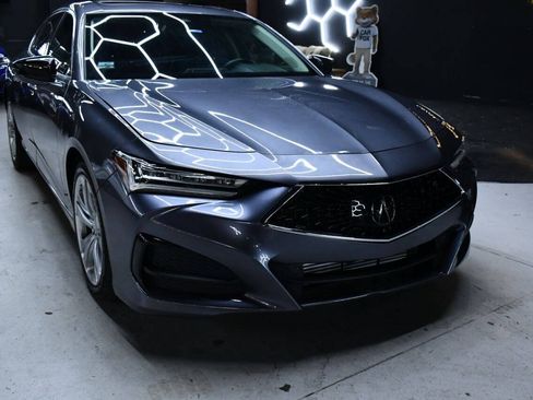 Used 2022 Acura TLX w/ Technology Package FWD image 11
