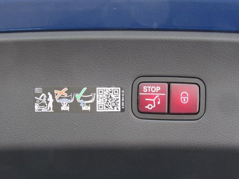 New 2025 Mercedes-Benz GLC 43 AMG GLC 43 AMG image 27