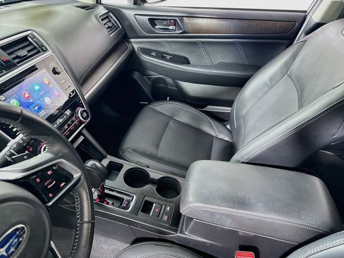 Used 2019 Subaru Outback 3.6R Limited AWD/4WD image 25