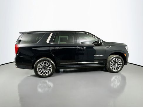 Used 2023 GMC Yukon Denali Ultimate AWD/4WD image 7