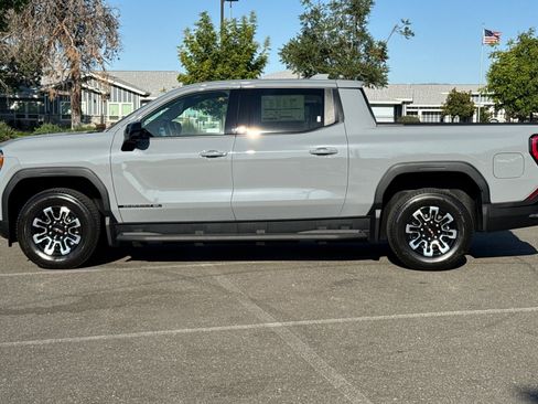 New 2026 GMC Sierra EV Elevation image 8