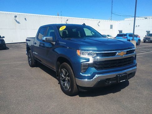 Used 2024 Chevrolet Silverado 1500 LT AWD/4WD image 1