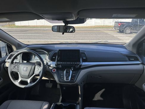 Used 2020 Honda Odyssey EX image 14