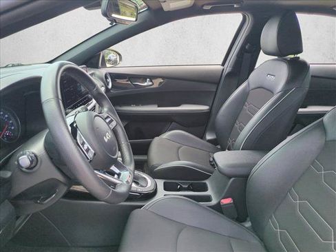 Used 2024 Kia Forte GT-Line w/ GT-Line Premium Package FWD image 17