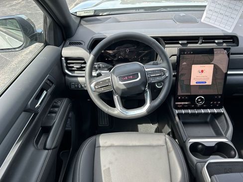 New 2026 GMC Terrain Elevation w/ Elevation Premium Package AWD/4WD image 30