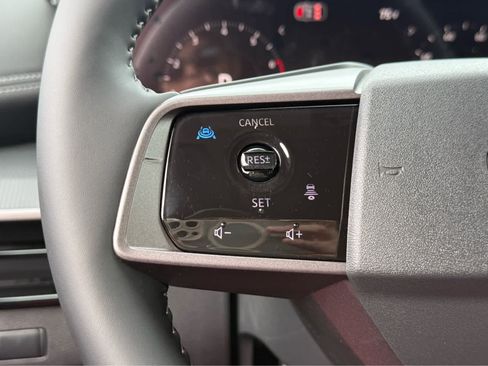 New 2026 Nissan Murano SV image 23