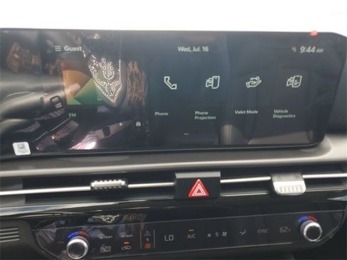 New 2026 Kia Sportage EX w/ EX Panorama Roof Package image 39