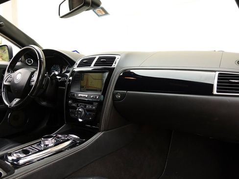 Used 2013 Jaguar XKR R-S image 7