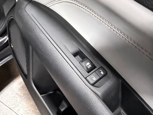 Used 2025 Jeep Compass Limited AWD/4WD image 26