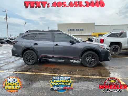 Used 2023 Subaru Outback Onyx Edition AWD/4WD image 2