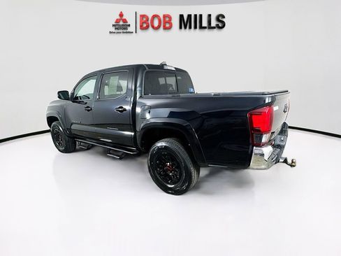 Used 2019 Toyota Tacoma SR5 RWD image 5