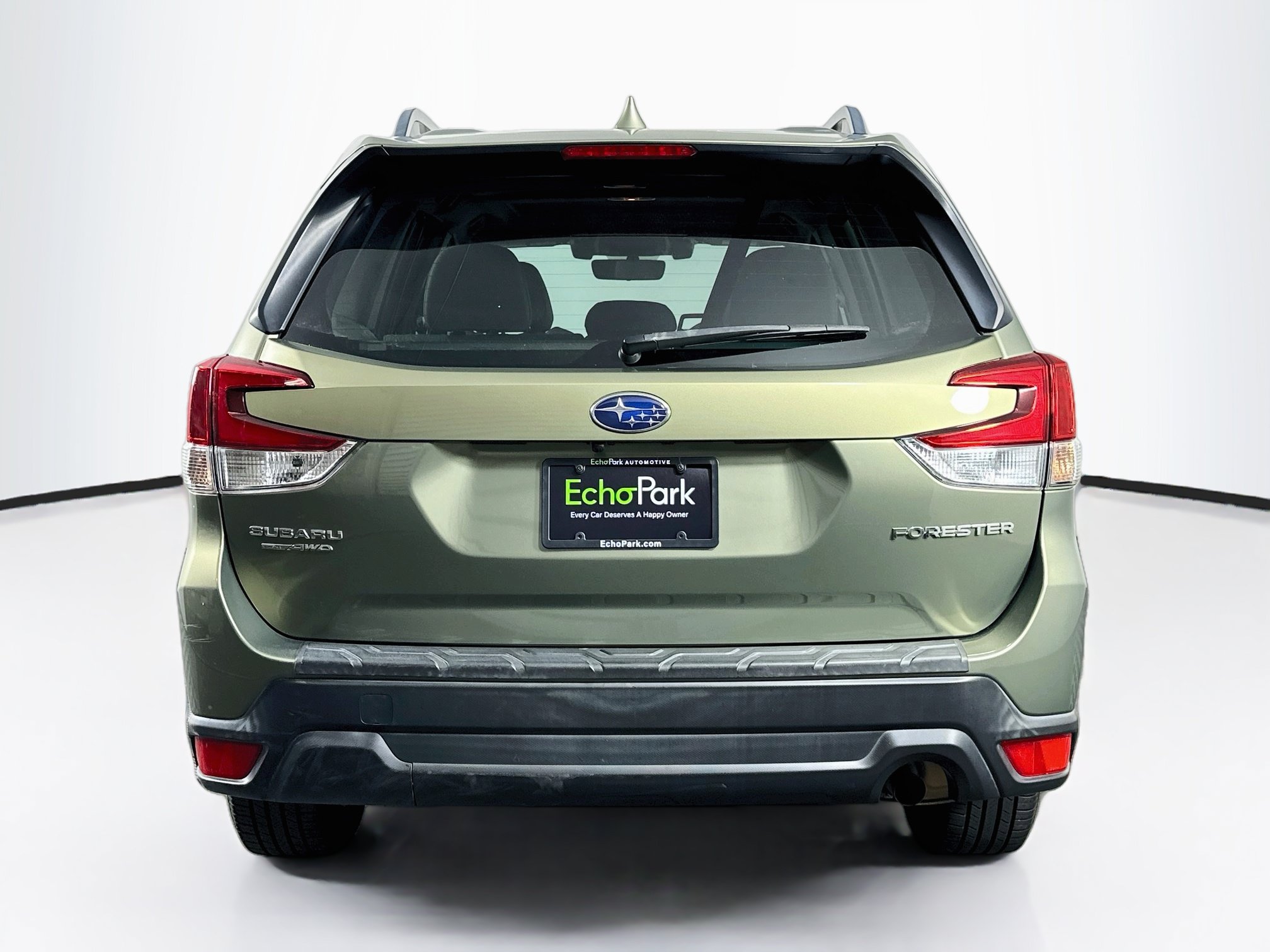 Used 2019 Subaru Forester Premium AWD/4WD image 7