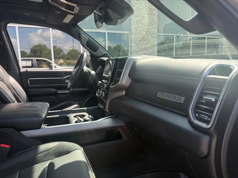 Used 2021 RAM 1500 Laramie w/ Sport Appearance Package AWD/4WD image 16