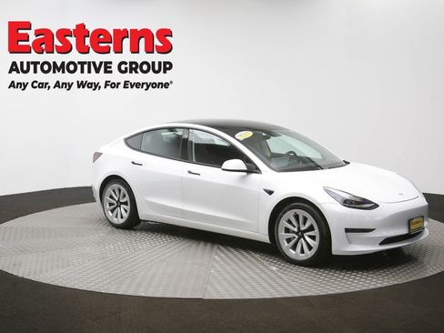 Used 2021 Tesla Model 3 Standard Range Plus image 43
