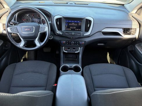 Certified 2024 GMC Terrain SLE w/ Driver Convenience Package FWD image 16