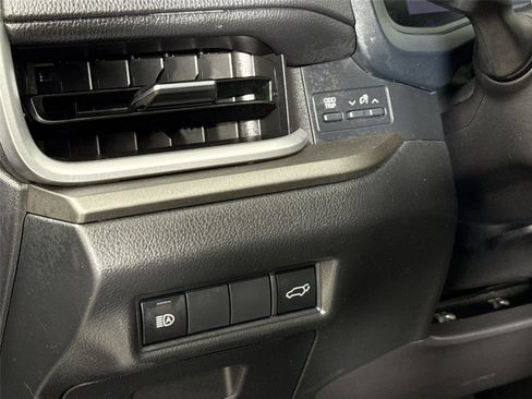 Certified 2025 Toyota Grand Highlander XLE image 15