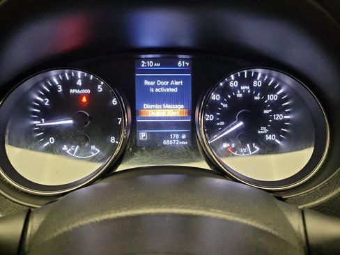 Used 2019 Nissan Rogue S image 23