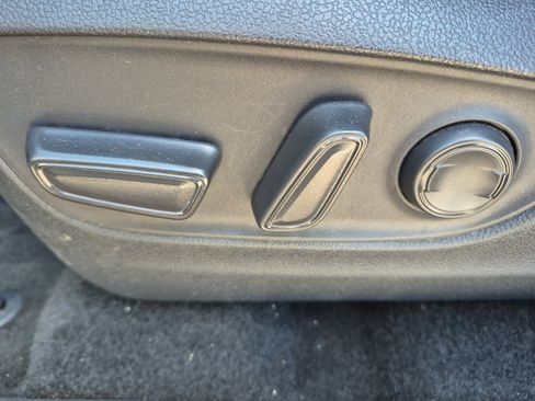 Certified 2025 Toyota RAV4 XLE AWD/4WD image 13