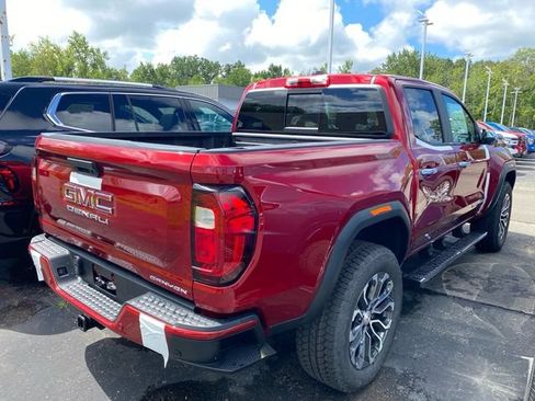 New 2026 GMC Canyon Denali AWD/4WD image 3