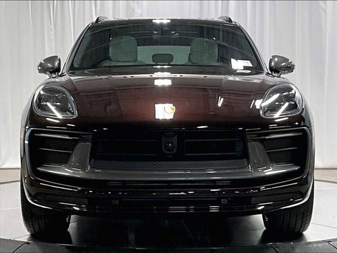 New 2026 Porsche Macan Turbo image 10