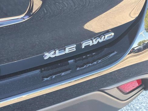 Certified 2026 Toyota Highlander XLE AWD/4WD image 7