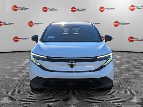 New 2026 Nissan Leaf Platinum+ w/ Cargo Package (Platinum+) image 2