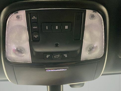 Used 2021 Dodge Durango GT RWD image 21