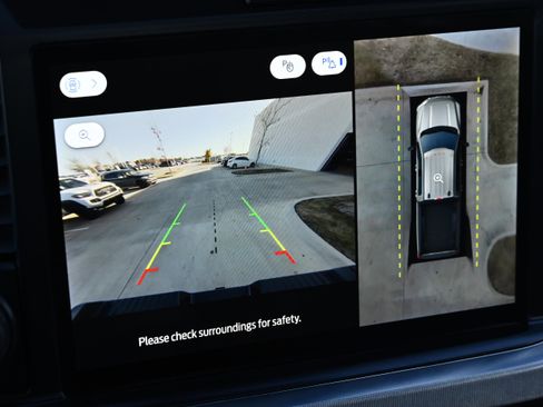 Used 2026 Ford F450 Platinum w/ Platinum Plus Package image 17