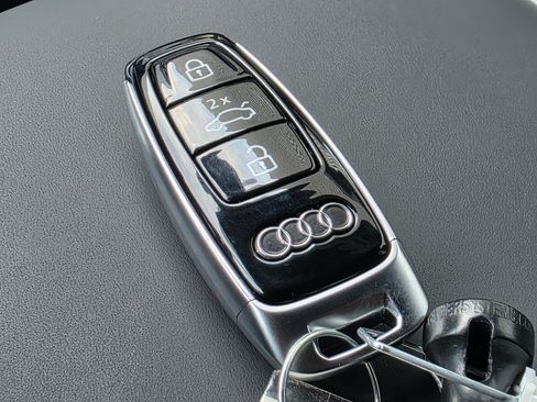 New 2026 Audi SQ8 Premium Plus AWD/4WD image 35
