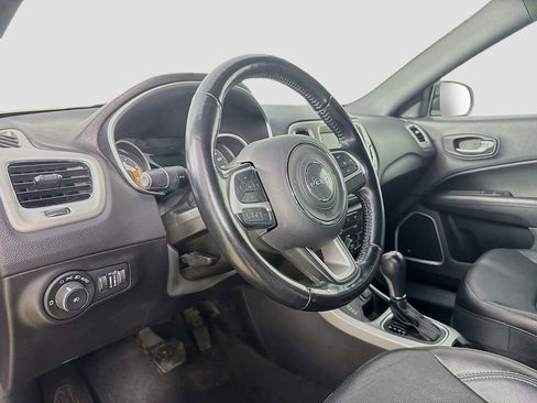 Used 2020 Jeep Compass High Altitude AWD/4WD image 10