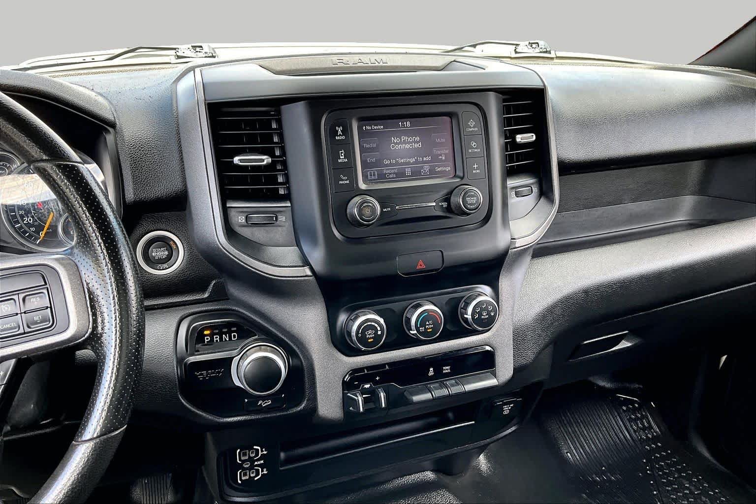 Used 2022 RAM 2500 Tradesman w/ Chrome Appearance Group AWD/4WD image 7