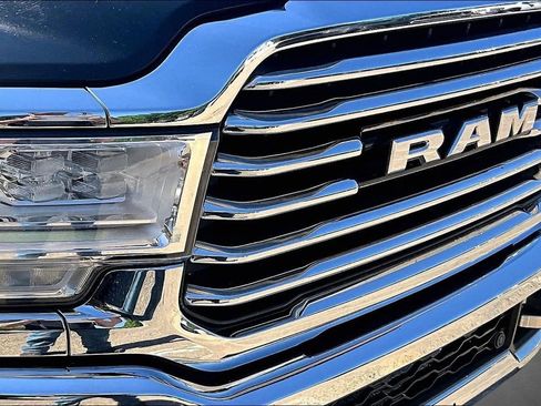 Used 2019 RAM 2500 Limited w/ Safety Group AWD/4WD image 32