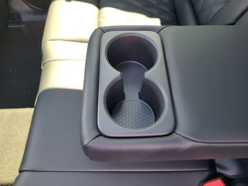 New 2026 Nissan Rogue Platinum w/ Platinum Premium Package image 34