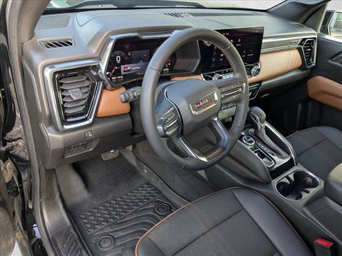 Used 2024 GMC Canyon AT4 AWD/4WD image 10