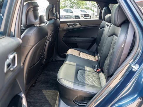 Certified 2025 Kia Sportage X-Line AWD/4WD image 13