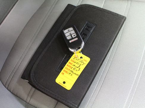 Used 2019 Honda CR-V EX image 25