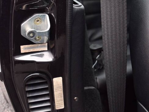 Used 1988 Porsche 944 Turbo RWD image 69